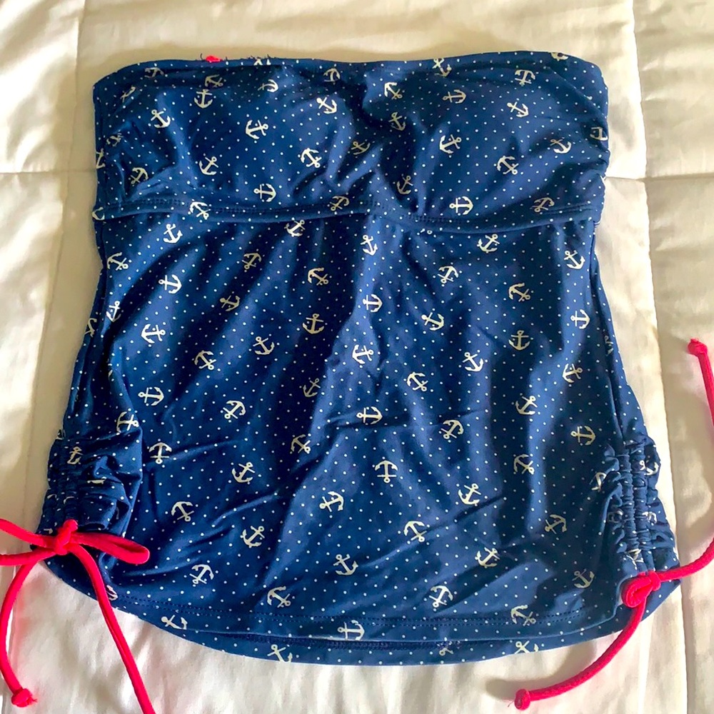 Top bathing suit